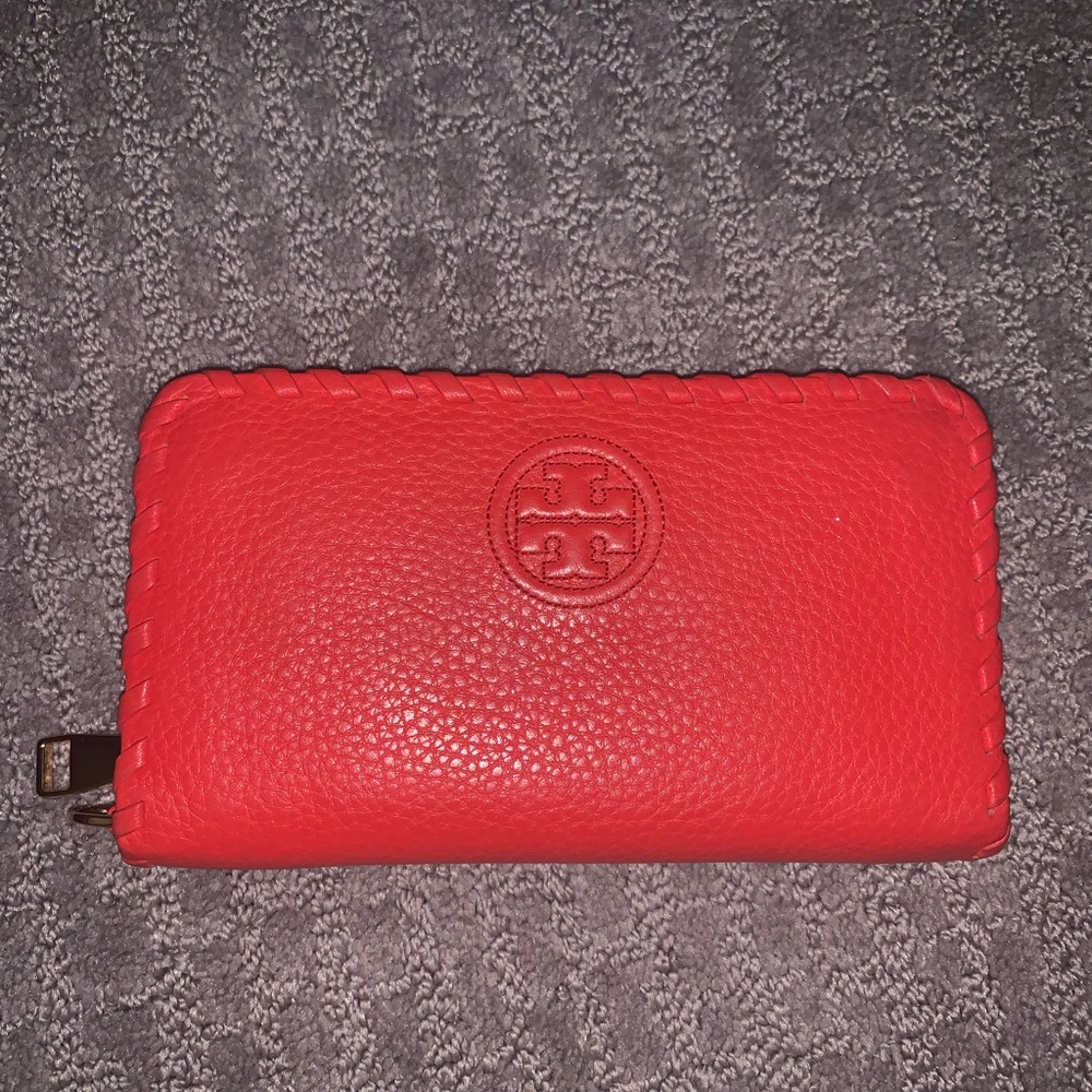 Tory Burch wallet